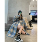 Retro Blue Plaid Contrast Color Single-breasted Loose Overcoat Coat - Image 2