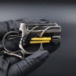 Mini Crossbow Model Keychain Retro - Image 6