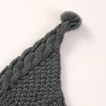 Pet Warm Woolen Hat Takes Cute Photos - Image 2