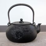 Large Capacity Uncoated Cast Iron Kettle Teapot Home Ornaments Crafts - Image 6