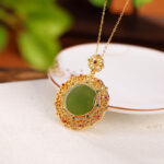 Fashion Pattern Hollow Retro Dignified Pendant - Image 4