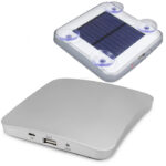 Window type solar mobile power charging treasure - Image 4