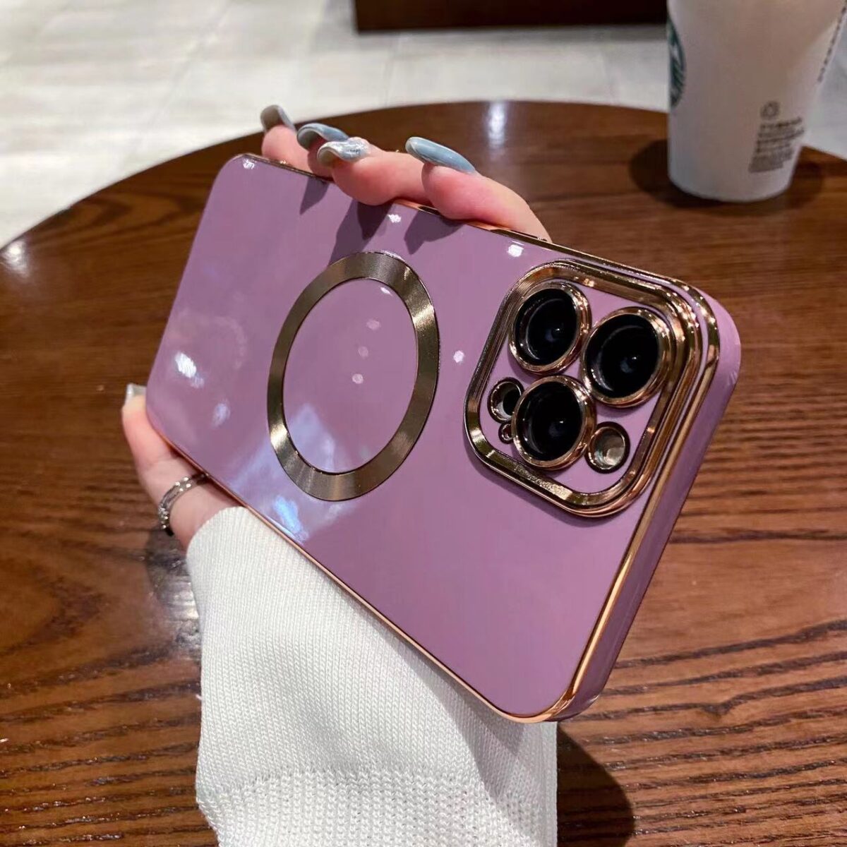 Applicable To 15 Series Solid Color Brushed 6D Electroplating Magnetic Phone Case - Image 4