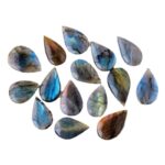 Natural Crystal Blue Light Elongates Stone Droplets - Image 4