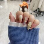 Fake Nails Patch Can Be Taken With Butterfly - Image 2