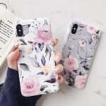 Simple small floral phone case - Image 2