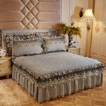 Quilted Lace Bed Skirt Thickened Plus Cotton Bedspread Single Piece Simmons Bed Cover Bed Circumference 1.8m Bed - Image 9
