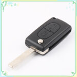 Old Peugeot Citroen 0523 Folding Remote Control Key - Image 4