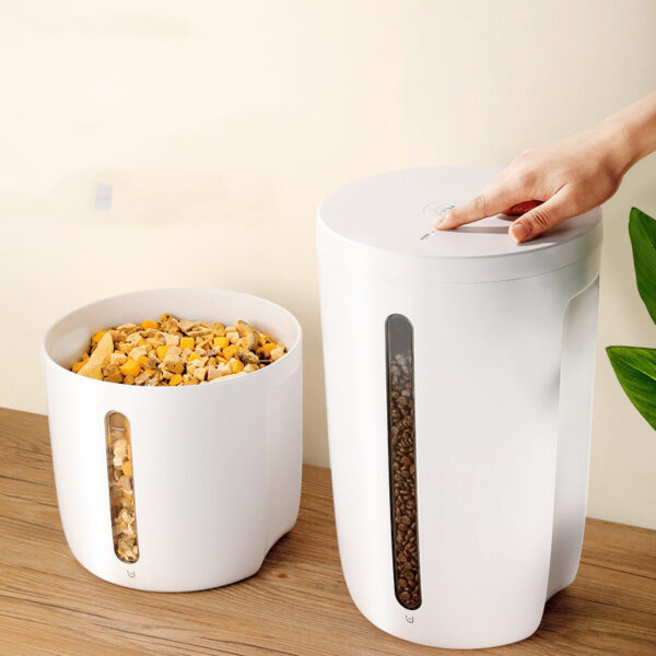 Cat Vacuum Storage Bucket Pet Dog Food Sealed Moisture-proof Snack Storage Box