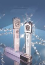 Flower Know Crystal Jelly Lip Glaze Mirror Moisturizing Lipstick - Image 3