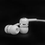 In-ear subwoofer headphones - Image 3