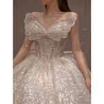 One-shoulder High-quality Long Trailing Heavy Industry Retro Wedding Dress - Image 3