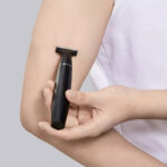 Wet And Dry Eyebrow Trimmer For Body, Leg And Armpit Hair - Image 4