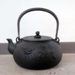 Large Capacity Uncoated Cast Iron Kettle Teapot Home Ornaments Crafts - Image 2