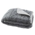 Pet Plush Blanket Thick Warm Waterproof Machine Washable Soft Cozy Winter Dog Cat Bed Throw Blanket Sleeping Quilt Pet Supplies - Image 5