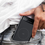 Thin And Light Type 10000mAh Digital Display Wireless Power Bank With Built-in Cable - Image 5