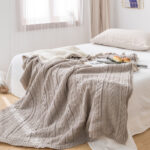 European Style Retro Knitted Casual Blanket Autumn And Winter Sofa Cover - Image 3