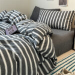 Cotton Classic Japanese Retro Pinstripe Bed Four-piece Set - Image 4