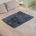 Fluffy Soft Dog Blanket Flannel Waterproof Pet Blanket Pet Mat Thick Dog Kitten Bed Blanket Washable Fuzzy Blanket For Dogs Cats - Image 4