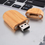 Wooden USB Drive Gift U Disk Set Maple Bamboo Creative - Image 7