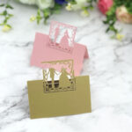 European-style Wedding Seat Holding Hands Small Table Card - Image 5