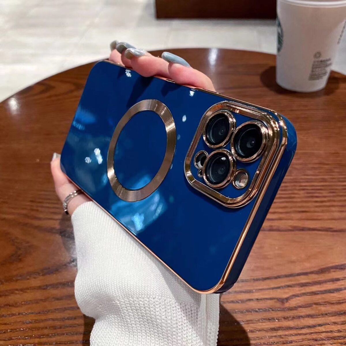Applicable To 15 Series Solid Color Brushed 6D Electroplating Magnetic Phone Case - Image 7