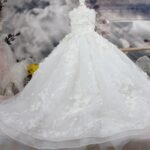 Heavy-duty Embroidered Tail Wedding Dress - Image 3