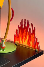 Acrylic Flame Display Table Screen Photo - Image 4
