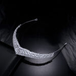European And American Wedding Retro Headdress Bride Gets Married - Image 4