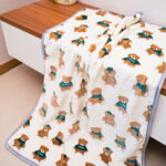 Pet Blanket Warm Dog Sleep Pad Warm Bed Sheet Soft And Comfortable Cat Cover Bed Sheet Pet Accessories - Image 4