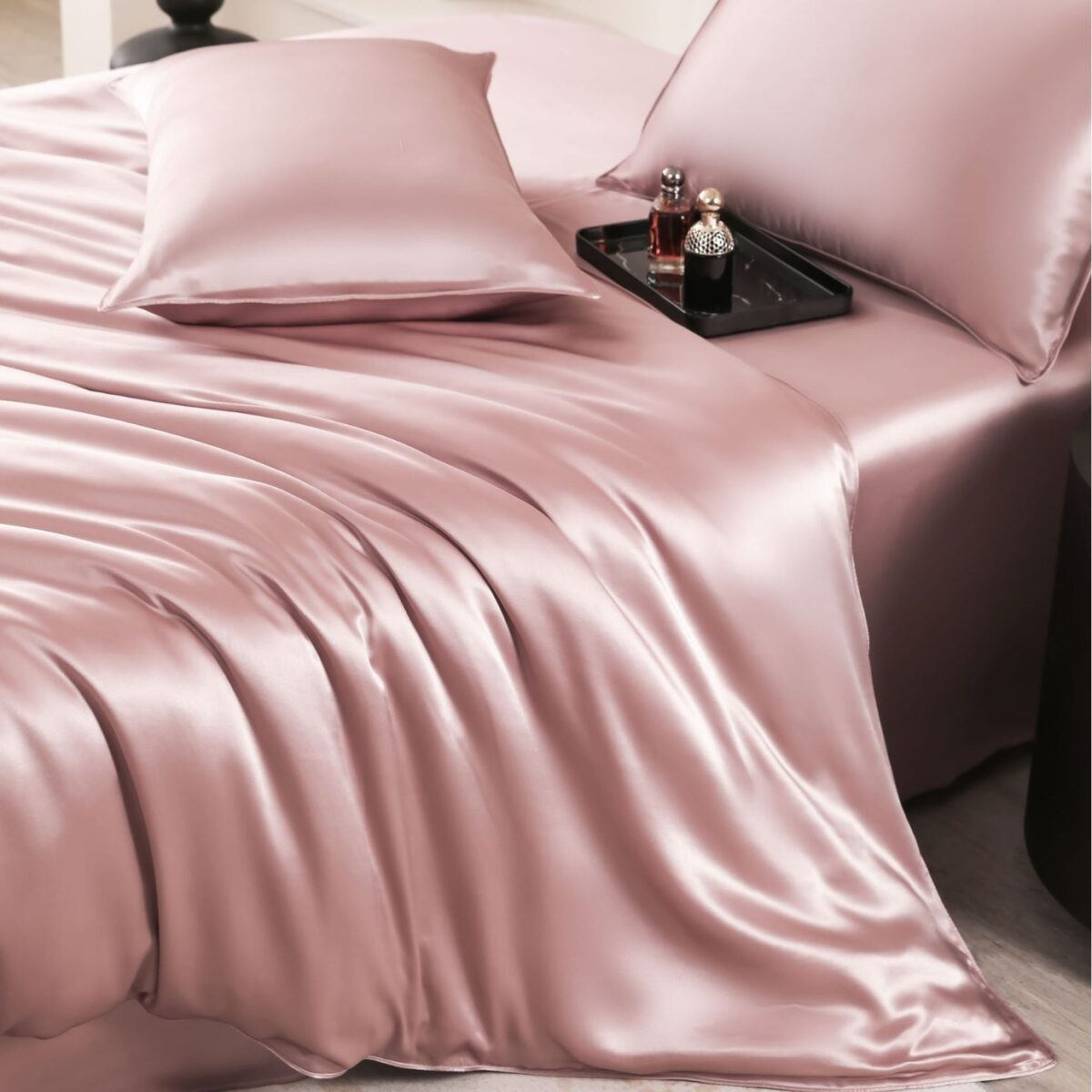 Silk Four-piece Set 19 M Pure Color Pillowcase - Image 3