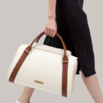 Out And About Portable Cat Handheld Shoulder Bag Large Capacity - Image 4