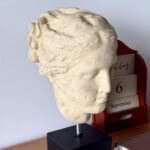 Medieval Light Luxury Art Portrait Sculpture Ornament - Image 4